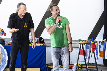 Freiwillige vor: Ob sich unser Moderator beim nächsten Mal wohl wieder melden wird?